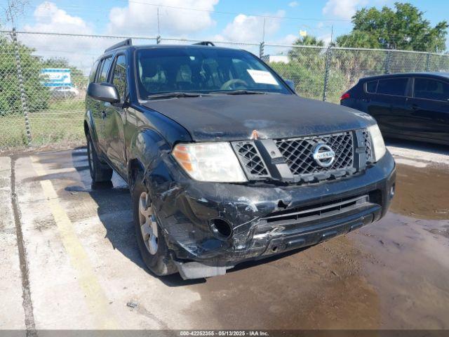  Salvage Nissan Pathfinder