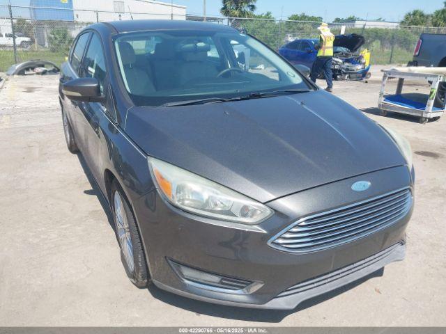  Salvage Ford Focus