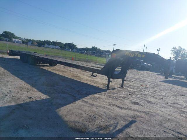  Salvage Big Tex Trailer Co I Trailer