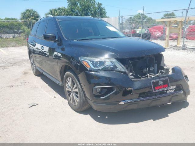  Salvage Nissan Pathfinder