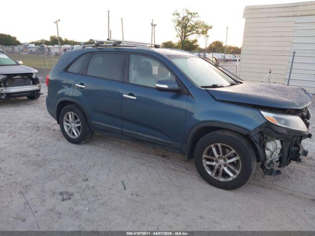  Salvage Kia Sorento
