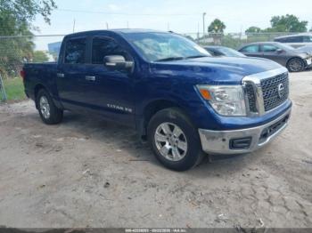  Salvage Nissan Titan