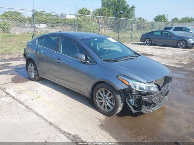  Salvage Kia Forte