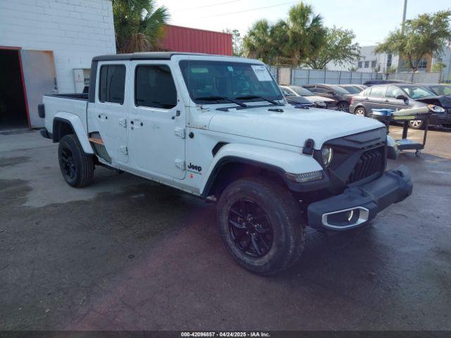  Salvage Jeep Gladiator