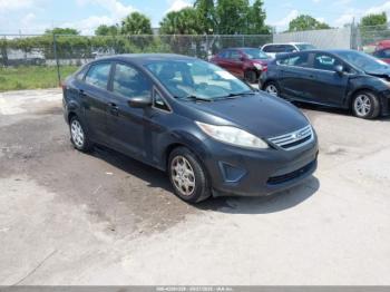  Salvage Ford Fiesta
