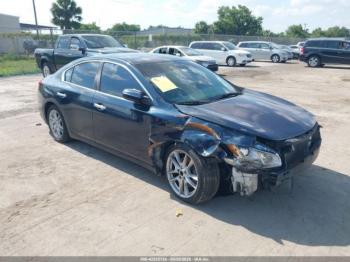  Salvage Nissan Maxima