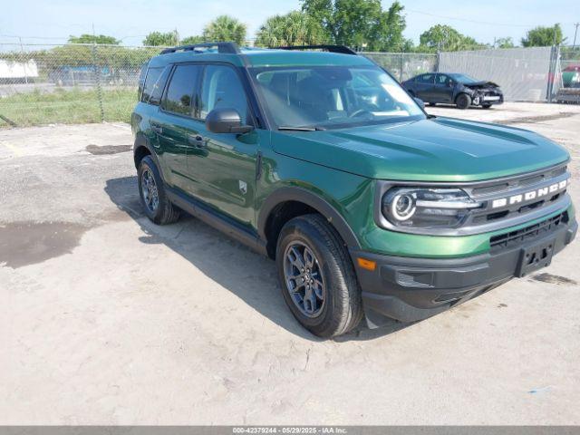  Salvage Ford Bronco