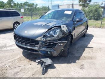  Salvage Porsche Macan