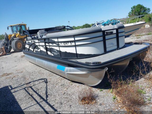  Salvage Bennington 227fs
