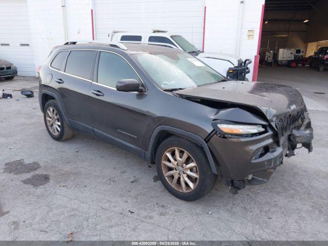  Salvage Jeep Cherokee