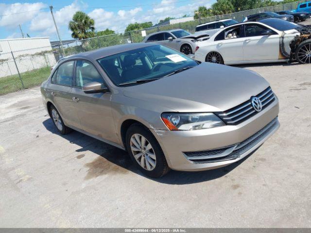  Salvage Volkswagen Passat