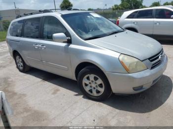  Salvage Kia Sedona