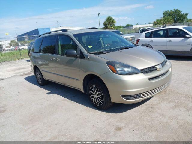  Salvage Toyota Sienna