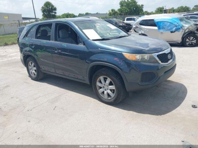  Salvage Kia Sorento