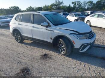  Salvage Volkswagen Tiguan