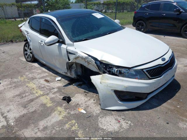  Salvage Kia Optima