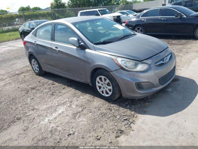  Salvage Hyundai ACCENT