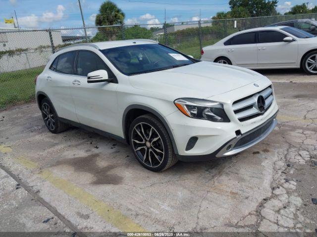  Salvage Mercedes-Benz GLA