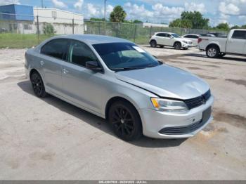  Salvage Volkswagen Jetta