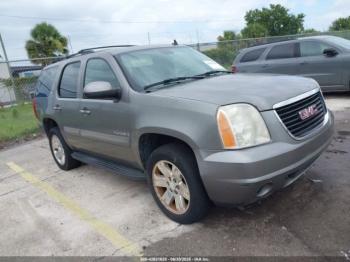  Salvage GMC Yukon