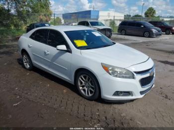  Salvage Chevrolet Malibu