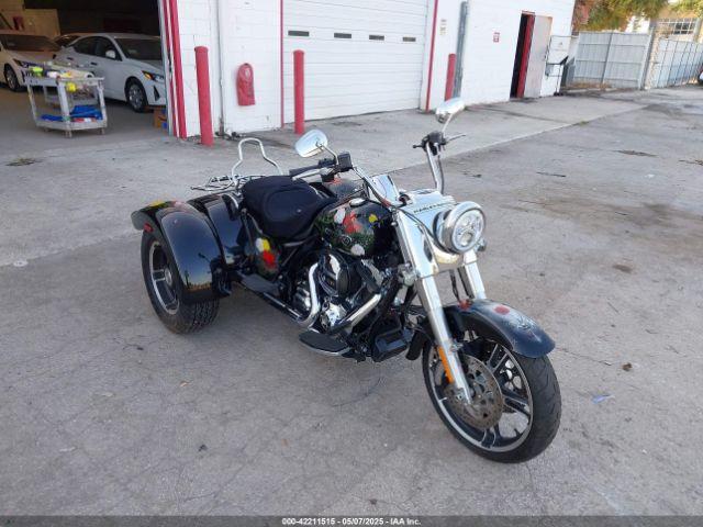  Salvage Harley-Davidson Flrt