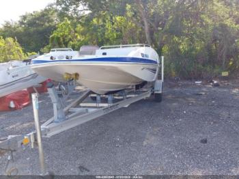  Salvage Starcraft Boat
