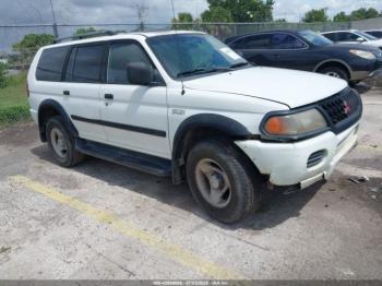  Salvage Mitsubishi Montero Sport