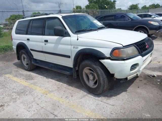  Salvage Mitsubishi Montero Sport