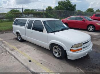  Salvage Chevrolet S-10
