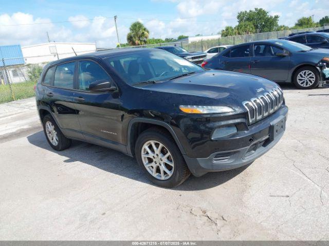  Salvage Jeep Cherokee