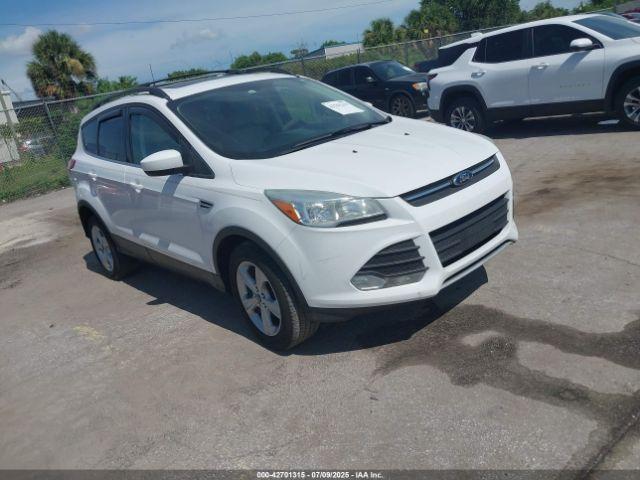  Salvage Ford Escape