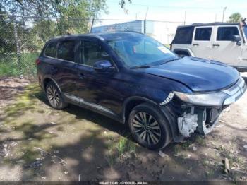  Salvage Mitsubishi Outlander