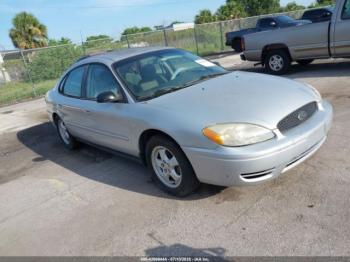  Salvage Ford Taurus