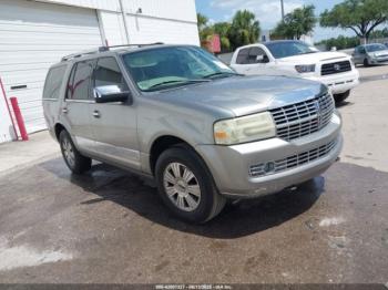  Salvage Lincoln Navigator