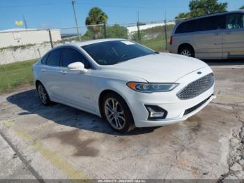  Salvage Ford Fusion