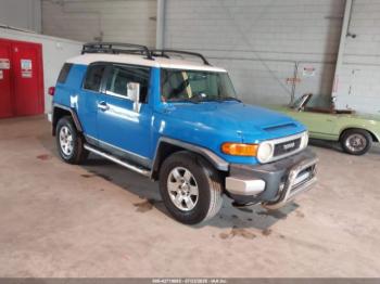  Salvage Toyota FJ Cruiser