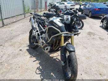  Salvage Triumph Motorcycle Tiger
