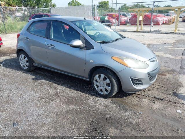  Salvage Mazda Mazda2