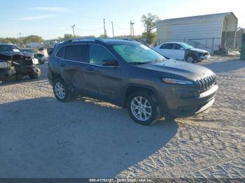  Salvage Jeep Cherokee