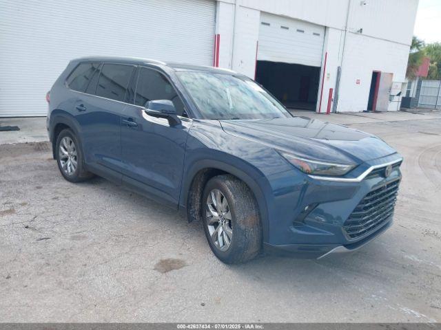  Salvage Toyota Grand Highlander