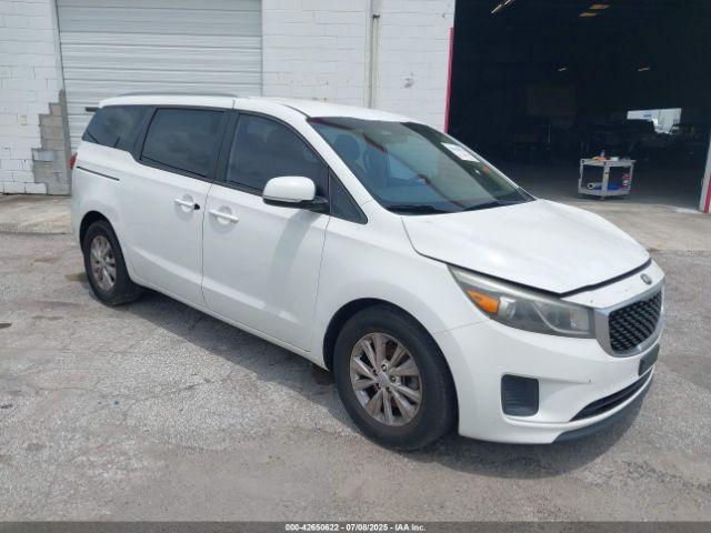  Salvage Kia Sedona