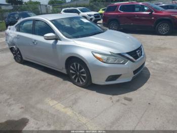  Salvage Nissan Altima