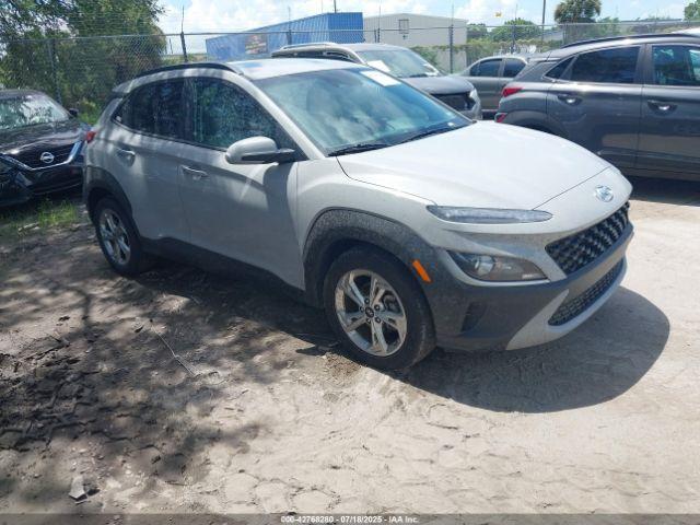  Salvage Hyundai KONA