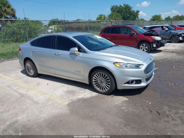  Salvage Ford Fusion