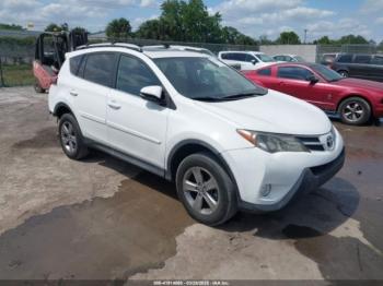  Salvage Toyota RAV4
