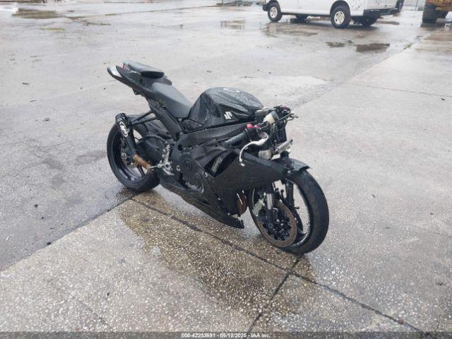  Salvage Suzuki Gsx-r600