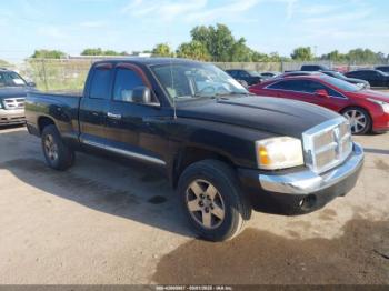  Salvage Dodge Dakota