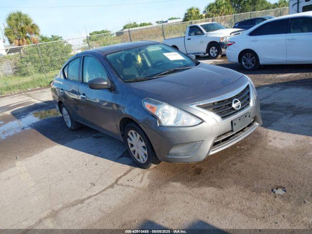  Salvage Nissan Versa