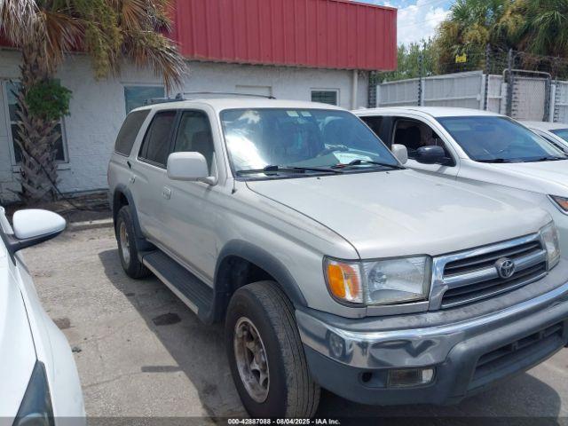  Salvage Toyota 4Runner